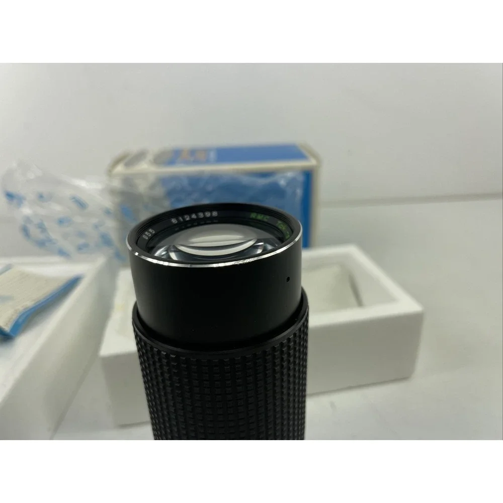 New Tokina SZ-820 80-200mm F-4 Camera‎ Lens